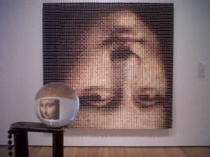 mona in thread